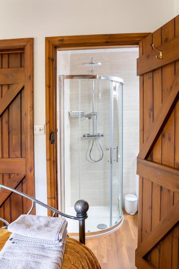 Weston Subedge Granary Cottage - Luxury Barn Conversion מראה חיצוני תמונה