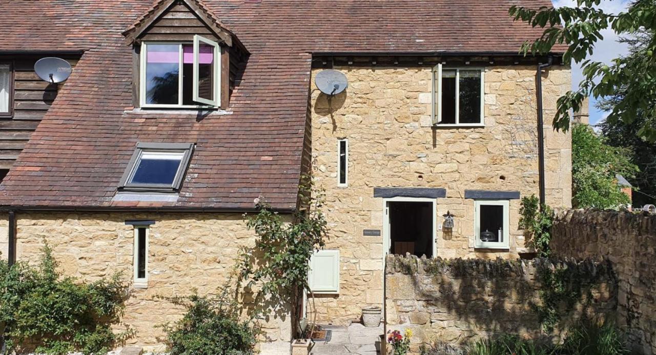 Weston Subedge Granary Cottage - Luxury Barn Conversion מראה חיצוני תמונה